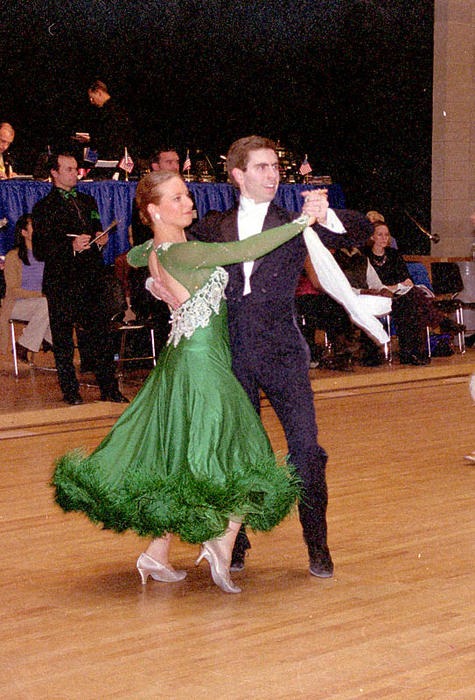 ballroom_MAC2002_02_13.jpg