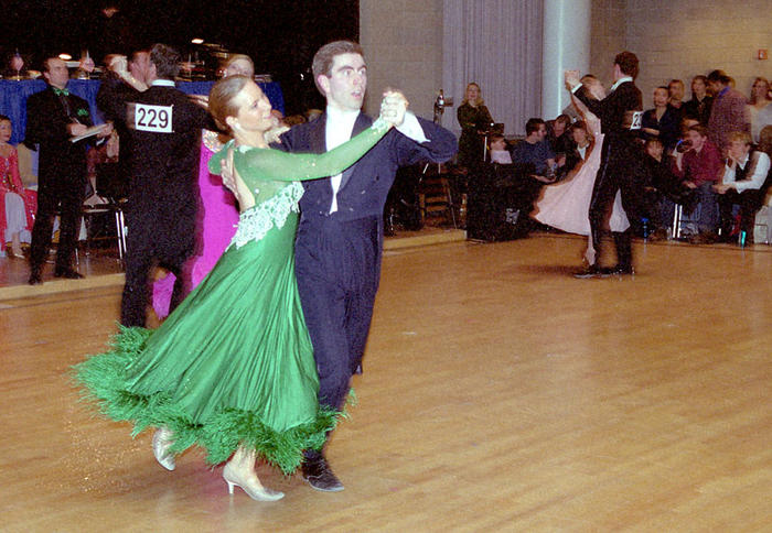 ballroom_MAC2002_02_22.jpg