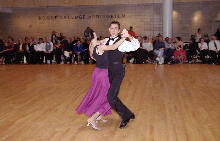 ballroom_MAC2002_03_03.jpg