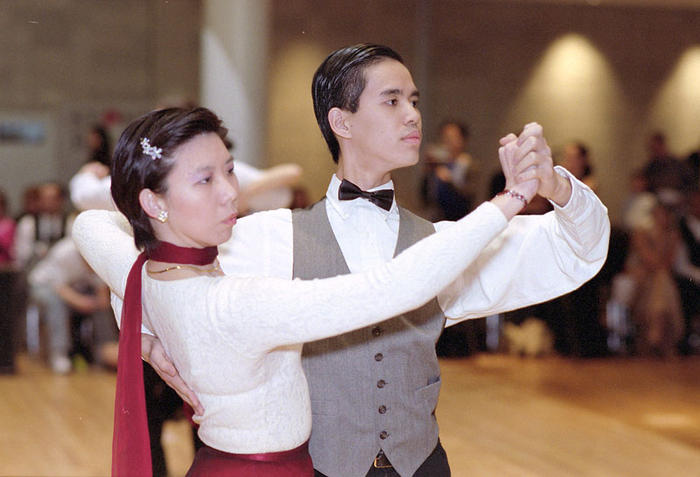 ballroom_MAC2002_05_10.jpg