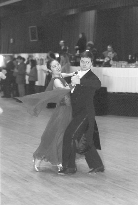 ballroom_harvard2002_02_06m.jpg